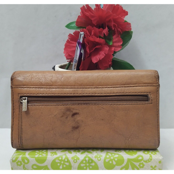 Fossil Brown Leather Credit Card ID Window Trifold Wallet - Picture 2 of 16